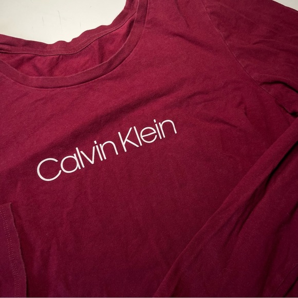 🩷CALVIN KLEIN BODY FITTING LIGHTWEIGHT LONG SLEEVE SCOOP NECK TOP SIZE SMALL - Picture 4 of 7